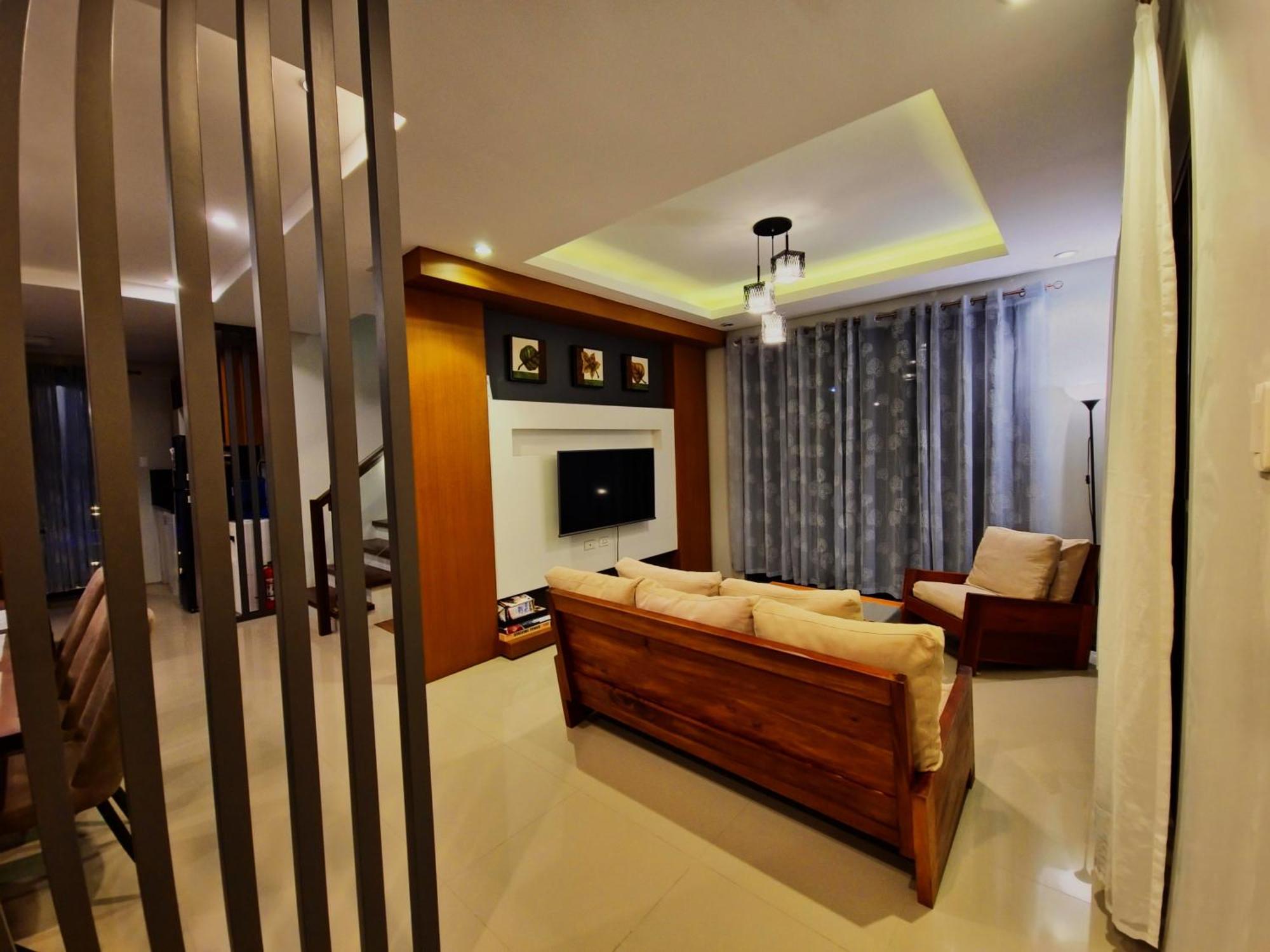 Overlooking Staycation At Sandari Batulao Tagaytay City Exterior foto